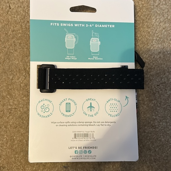 Swig Life Sugar Skulls Mega Mug Pouch - Picture 3 of 6